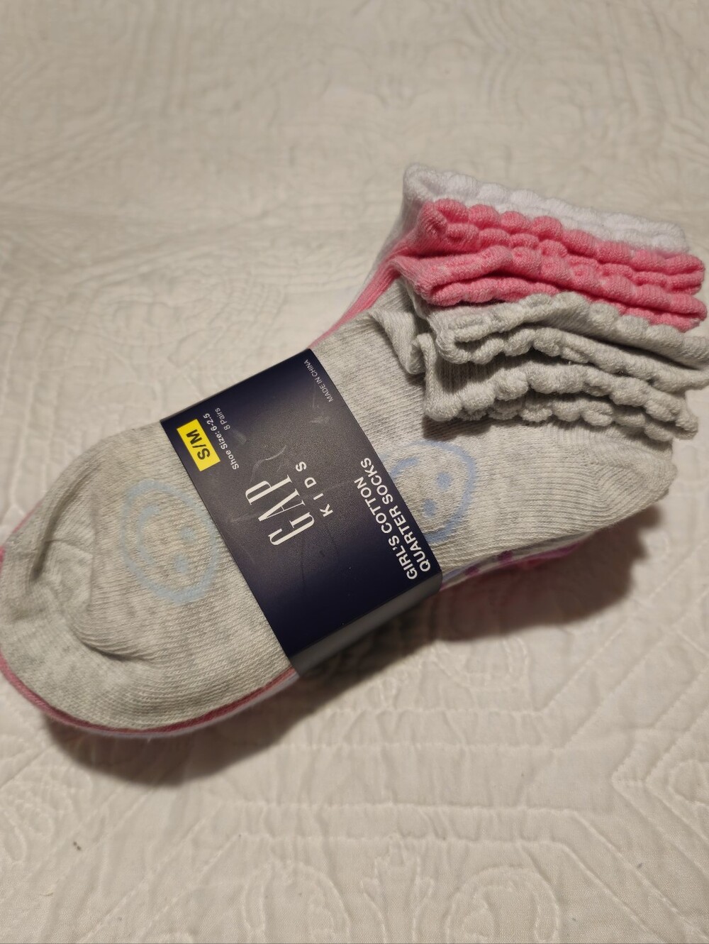 Gap Kids NWT Girl's Quarter Socks     Size S/M